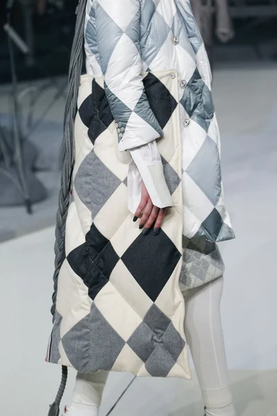 Look 95